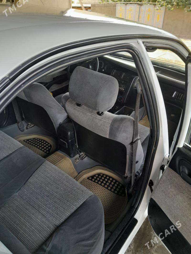 Toyota Carina 1994 - 75 000 TMT - Болдумсаз - img 2