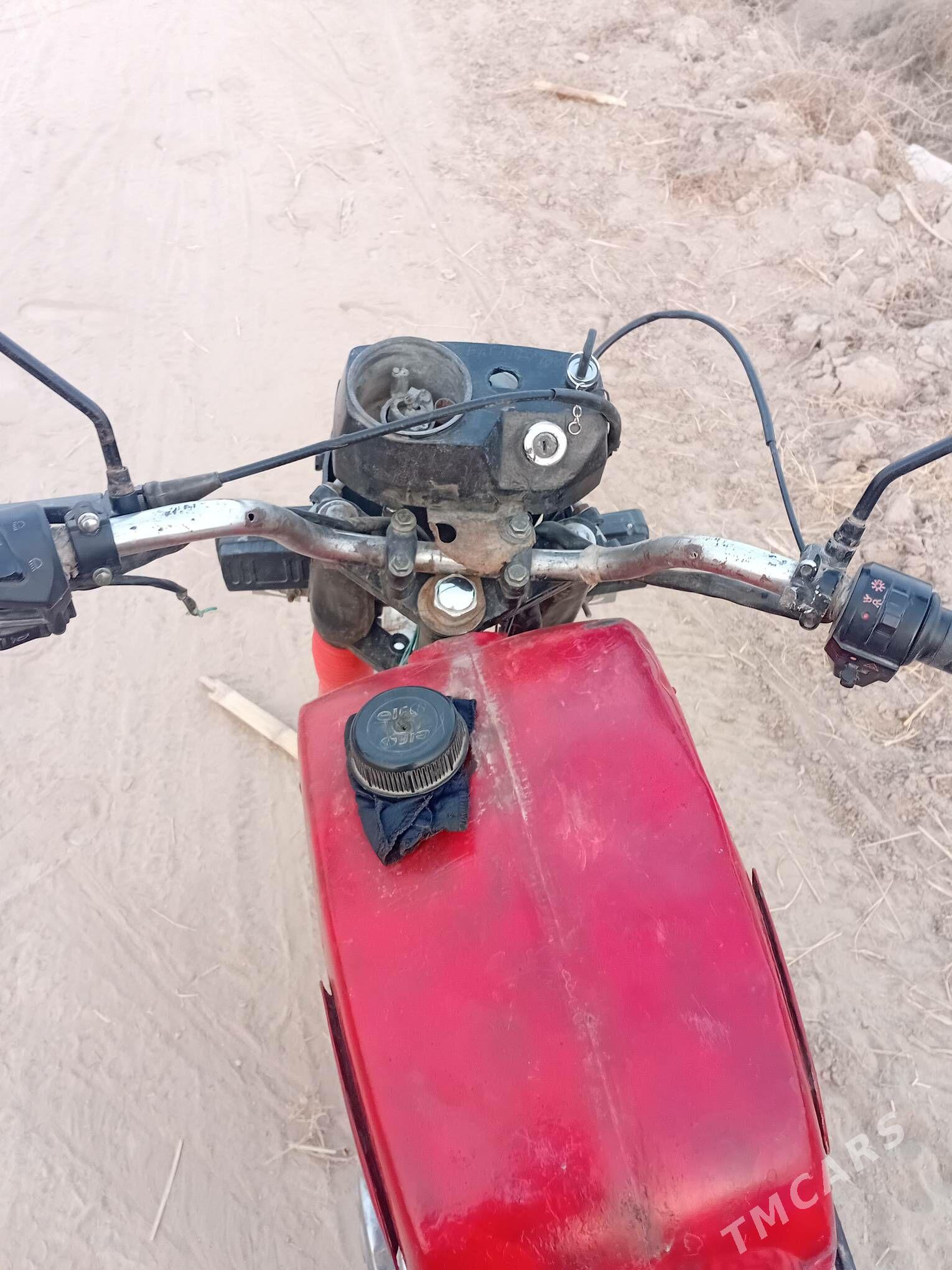 Fekon FK150-8G 2015 - 6 400 TMT - Гарабекевюл - img 4