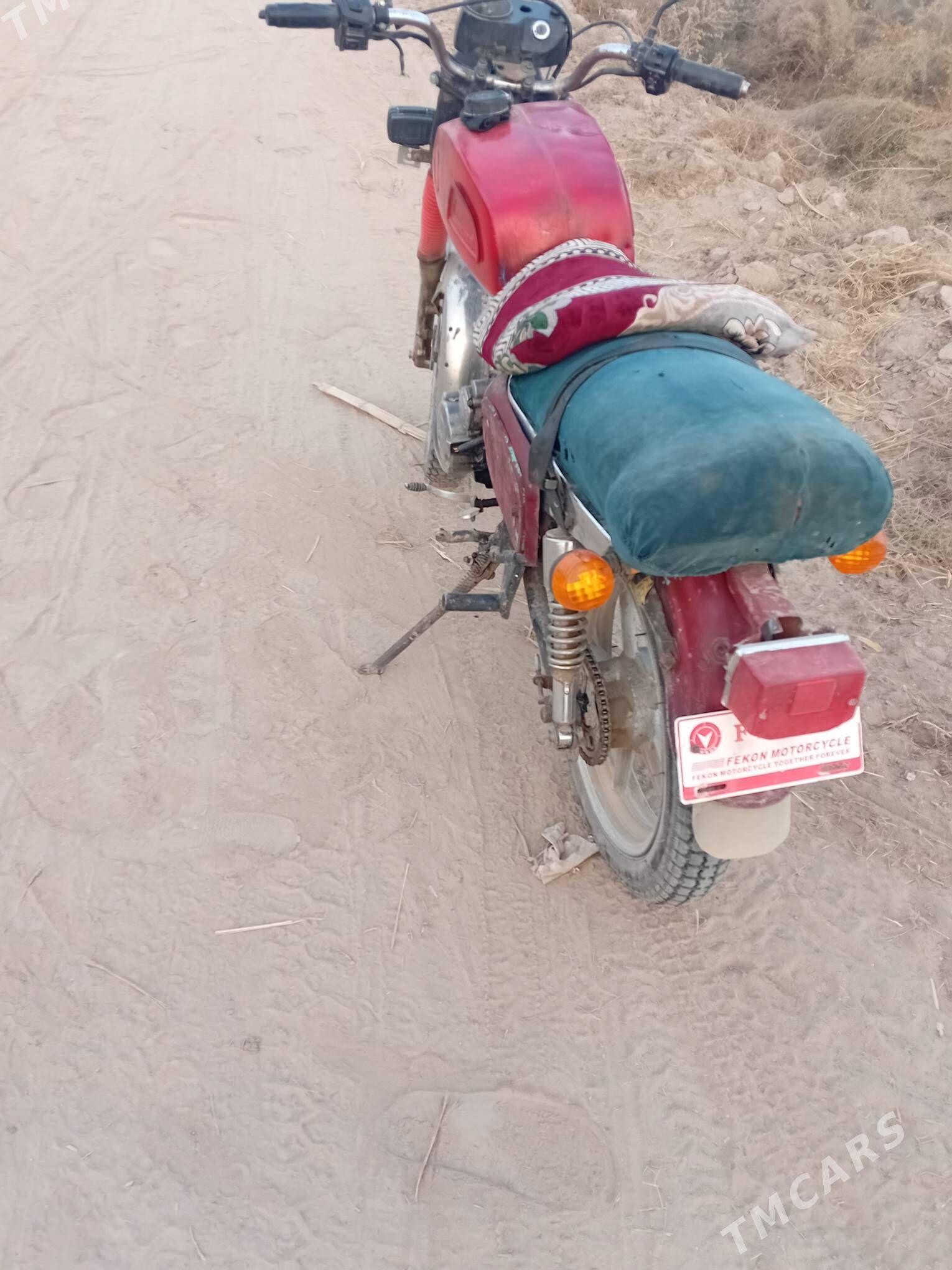 Fekon FK150-8G 2015 - 6 400 TMT - Гарабекевюл - img 3