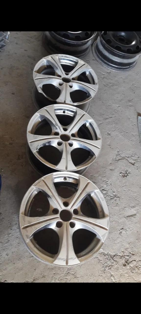 şkoda golf bora beetle 200 TMT - Бузмеин ГРЭС - img 3