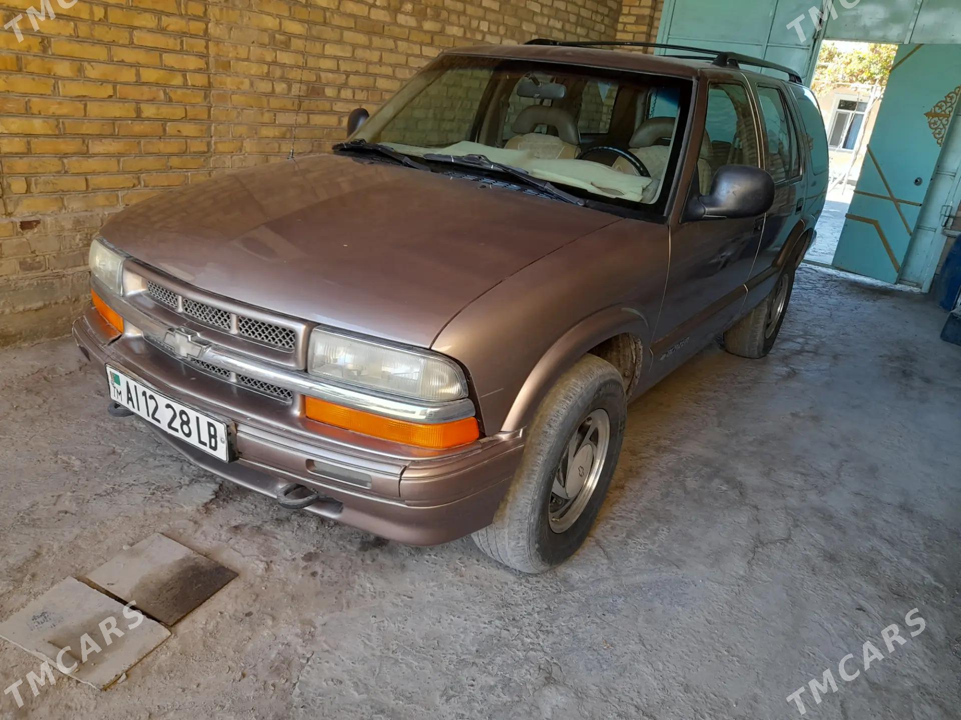 Chevrolet Blazer 1996 - 50 000 TMT - Çärjew - img 5