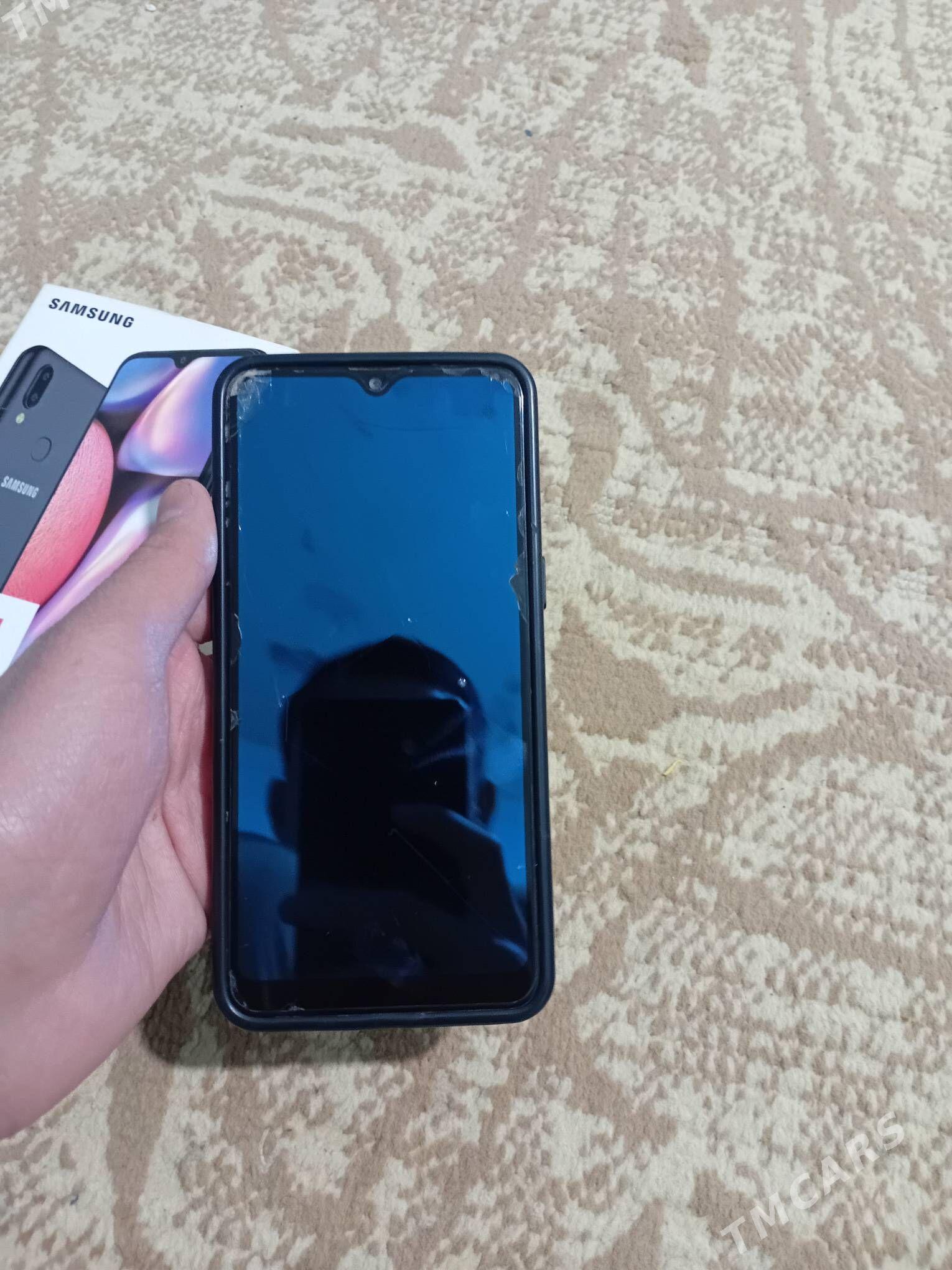 Samsung a10s 3.32 - Гурбансолтан Едже - img 8