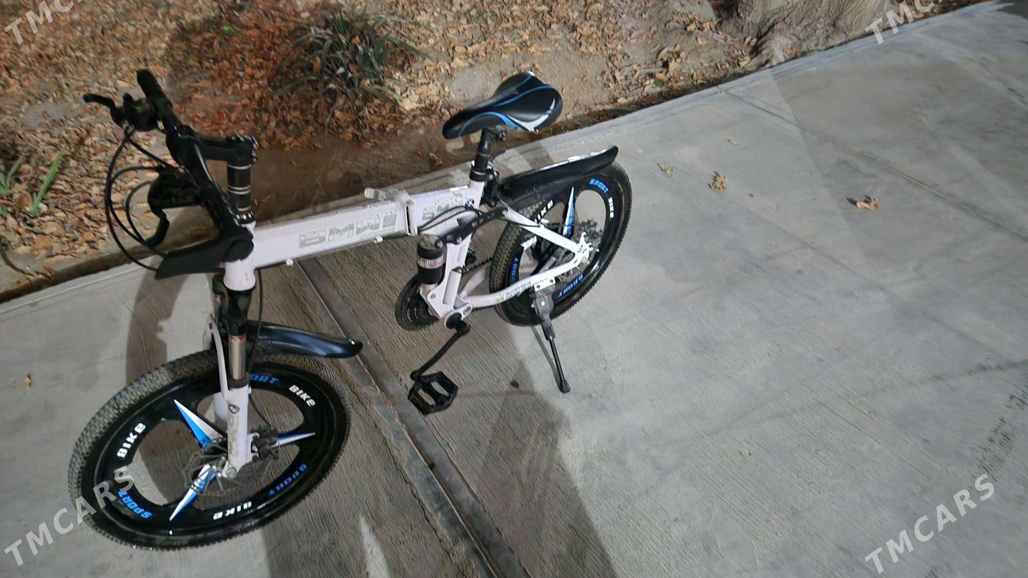 Bmw Tigir - Кëши - img 2