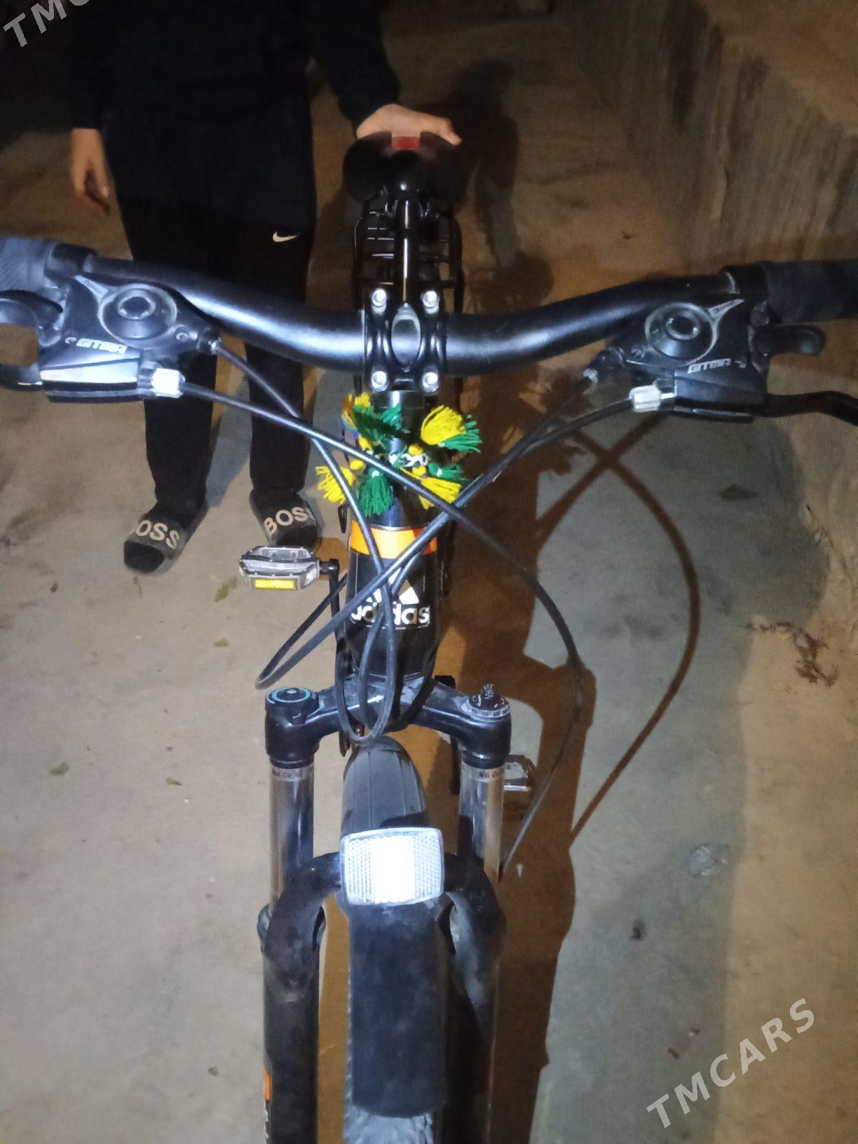 adidas velik - Balkanabat - img 3