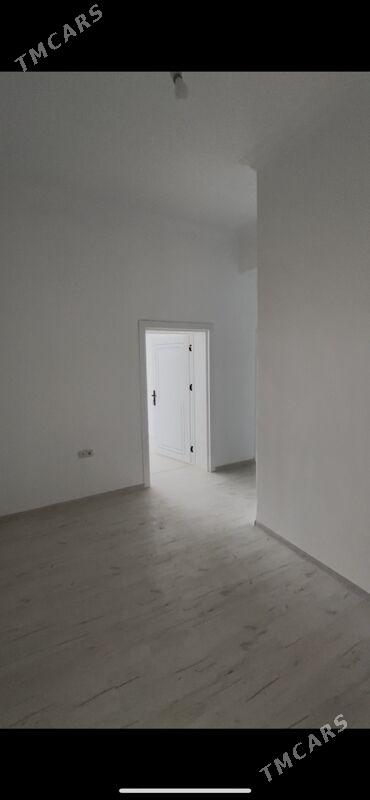 pol elitka - Änew - img 2