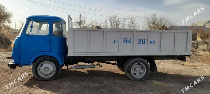 Mitsubishi Canter 1984 - 75 000 TMT - Мургап - img 3