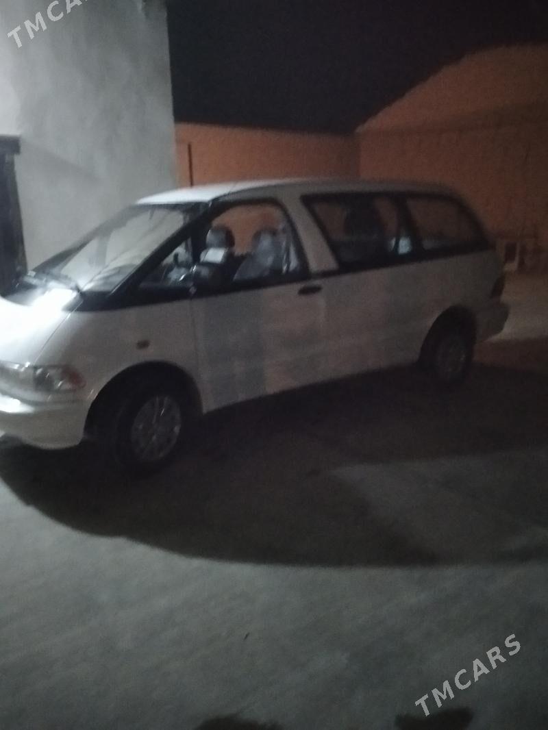 Toyota Previa 1994 - 68 000 TMT - Халач - img 4
