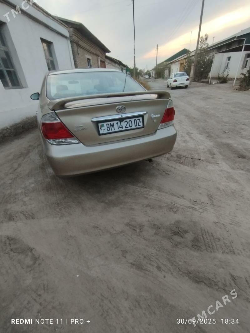 Toyota Camry 2003 - 175 000 TMT - Köneürgenç - img 2