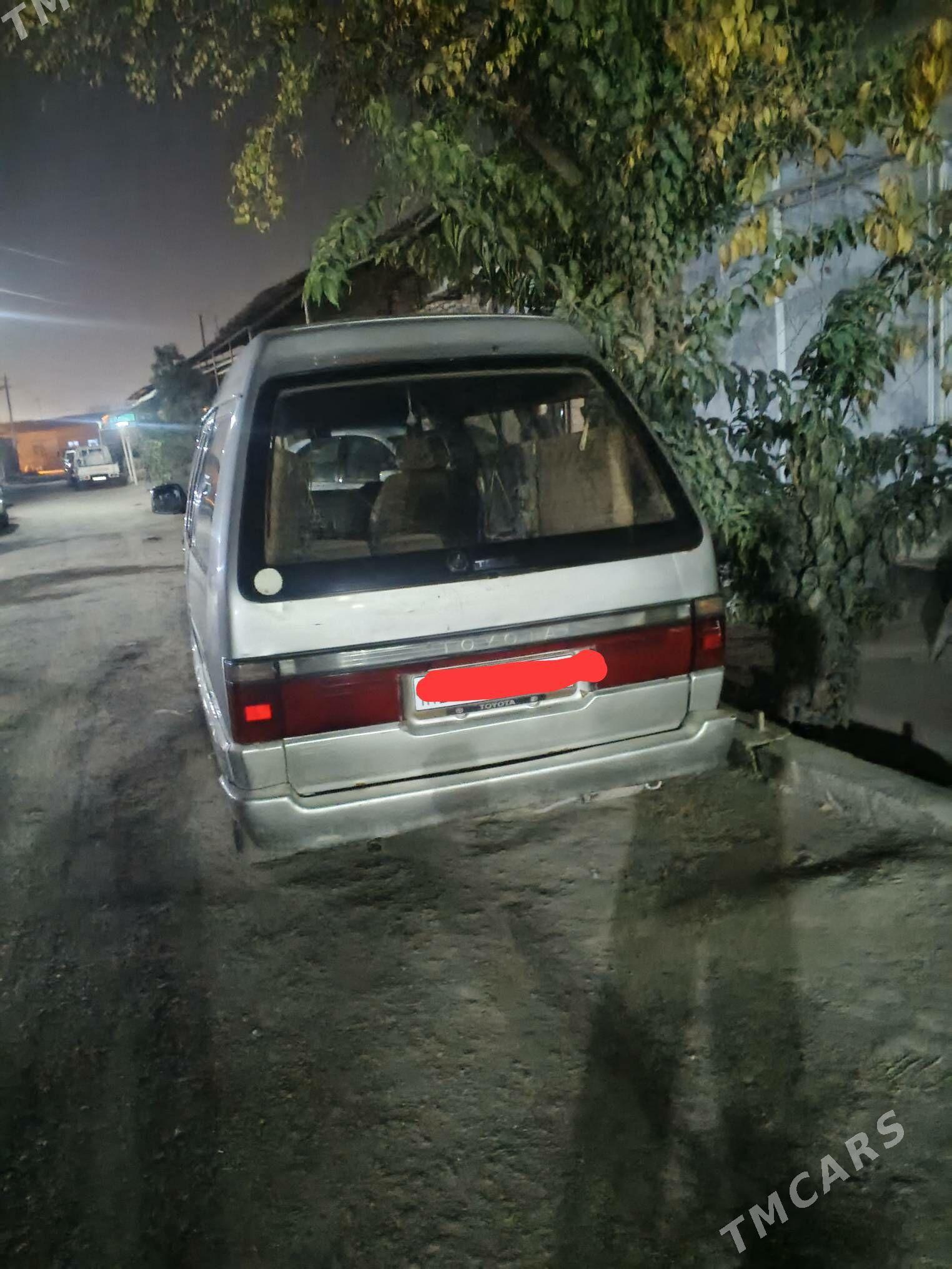 Toyota Town Ace 1990 - 30 000 TMT - Şabat etr. - img 2