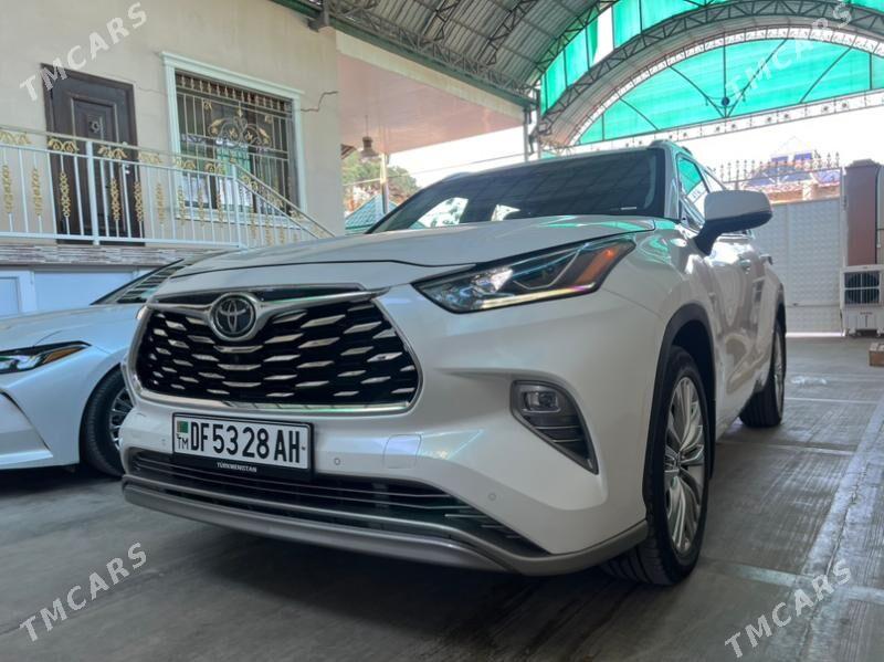 Toyota Highlander 2022 - 690 000 TMT - Aşgabat - img 10