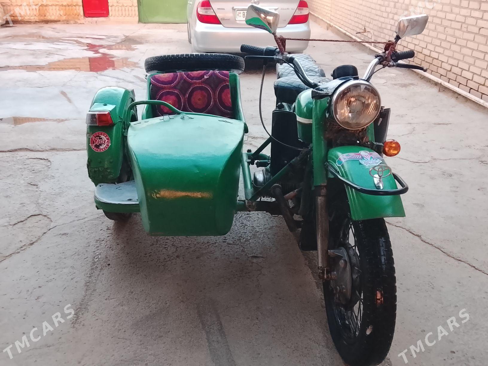 Ural 4320 1987 - 14 000 TMT - Дарганата - img 5