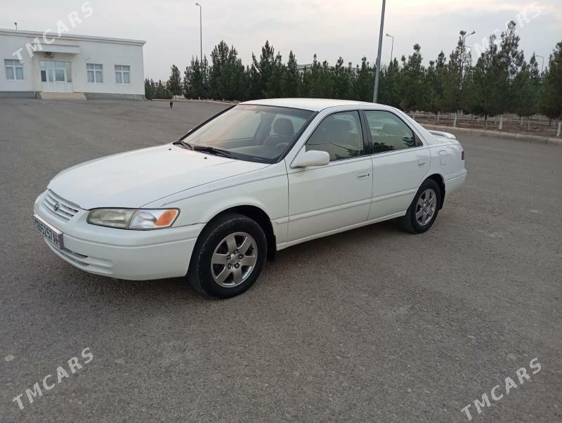 Toyota Camry 1999 - 135 000 TMT - Кака - img 2