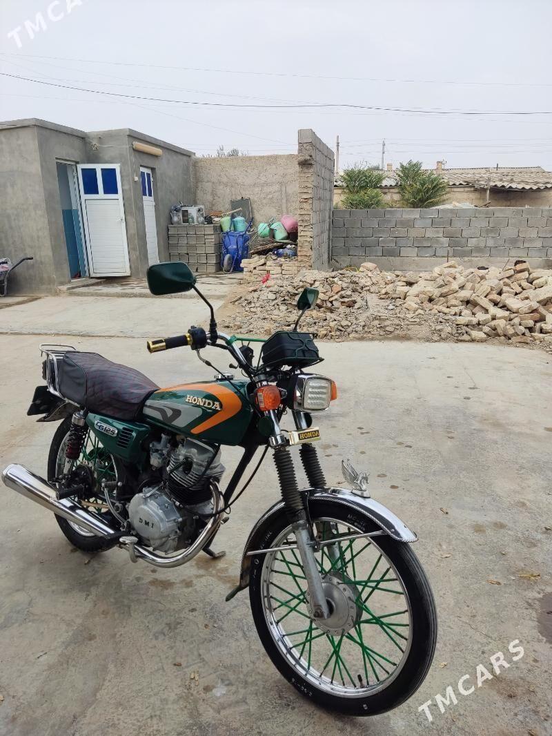 Fekon FK150-8G 2025 - 8 000 TMT - Etrek - img 4