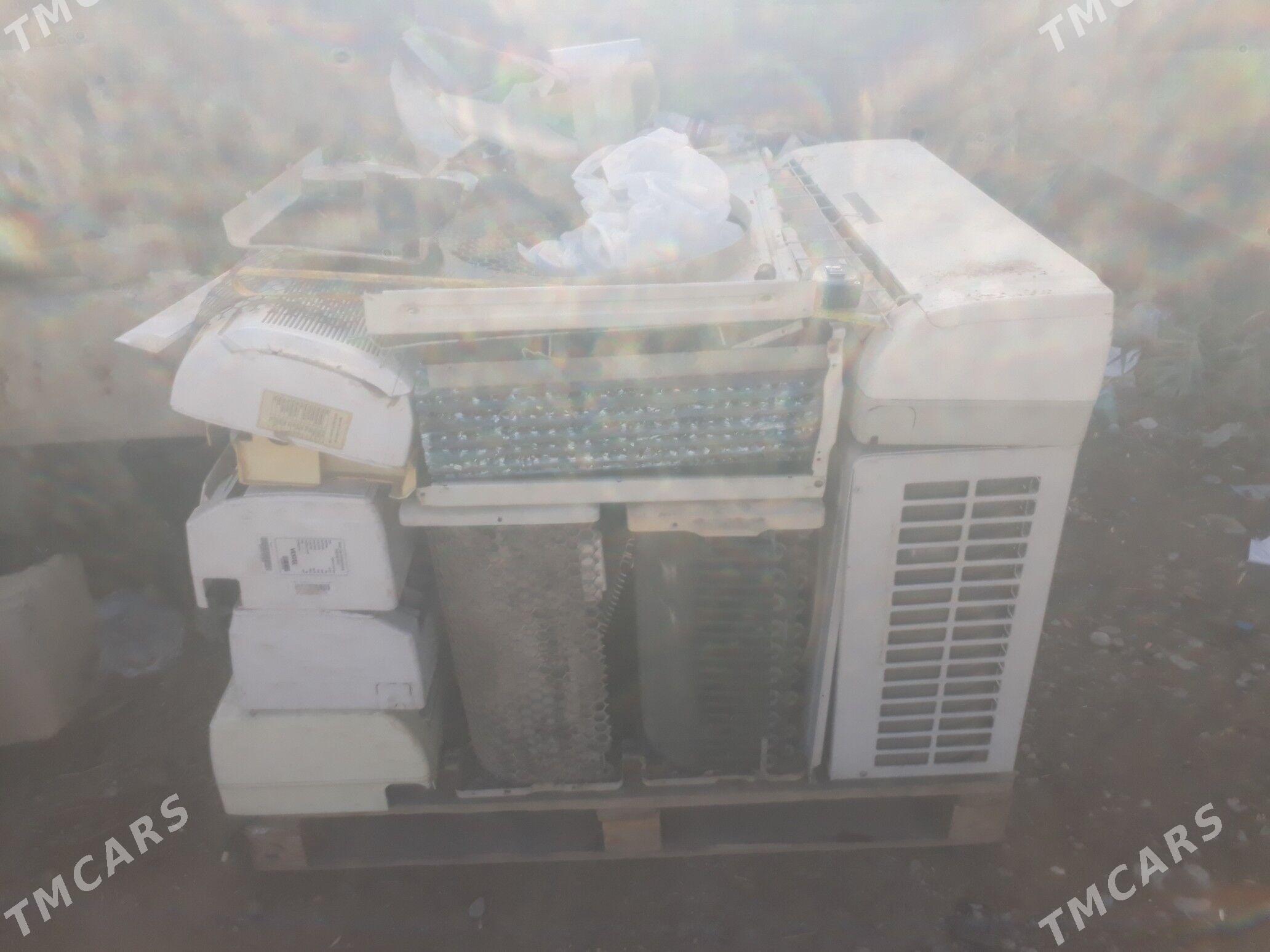 zapjas - Ruhabat (90-njy razýezd) - img 3