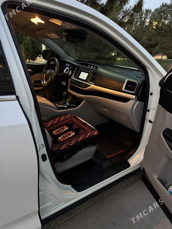 Toyota Highlander 2019 - 510 000 TMT - Ашхабад - img 4
