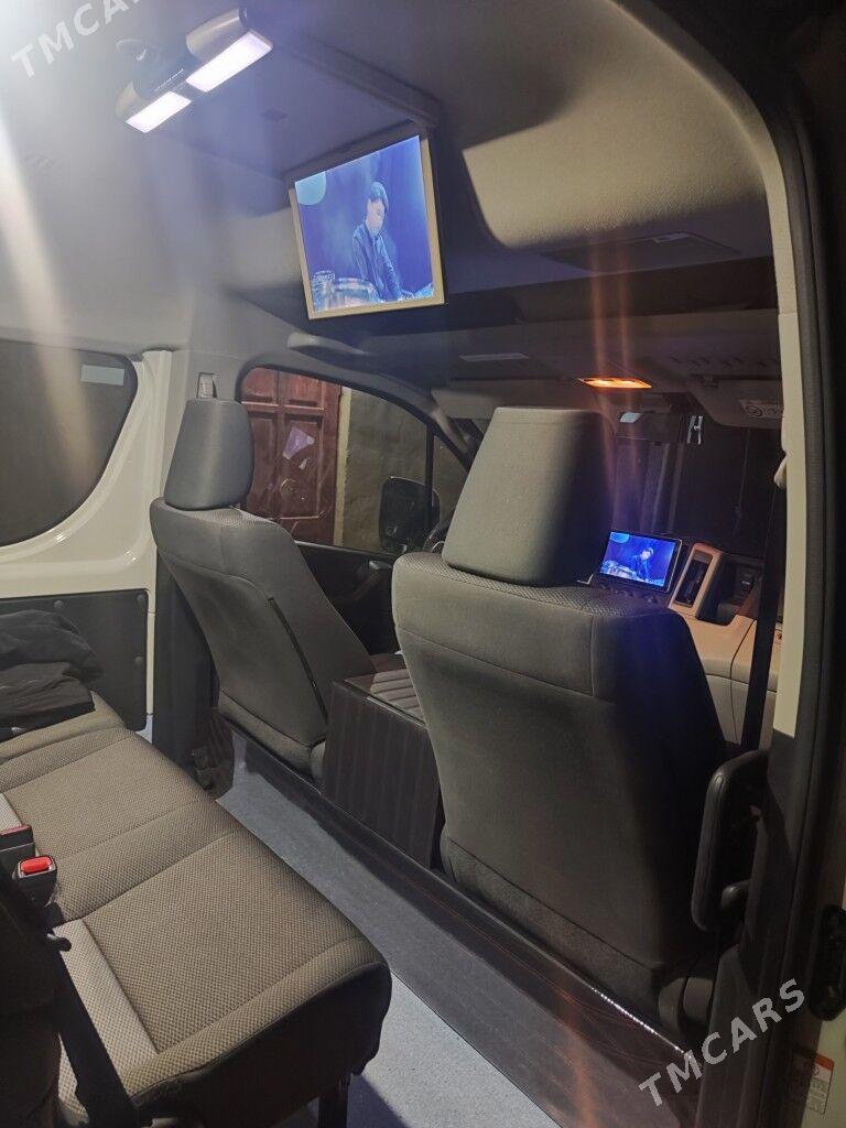 Toyota Hiace 2022 - 690 000 TMT - Ак-Бугдайский этрап - img 4