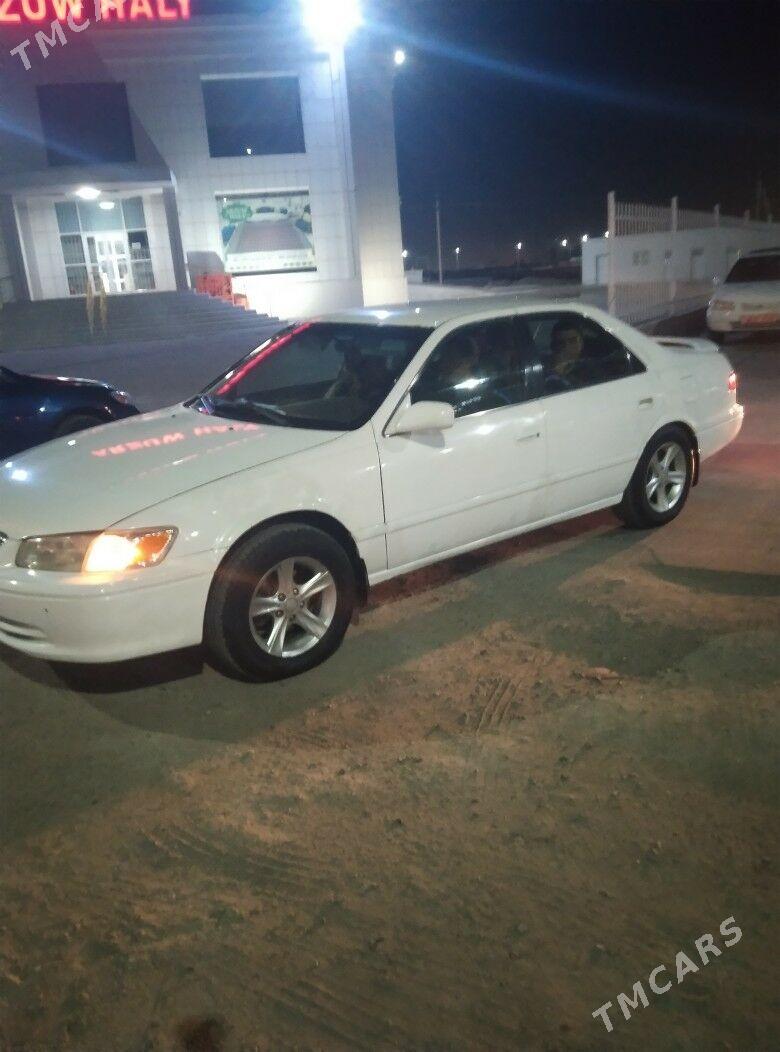Toyota Camry 2001 - 160 000 TMT - Болдумсаз - img 2