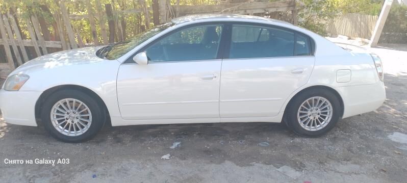 Nissan Altima 2005 - 80 000 TMT - Балканабат - img 4