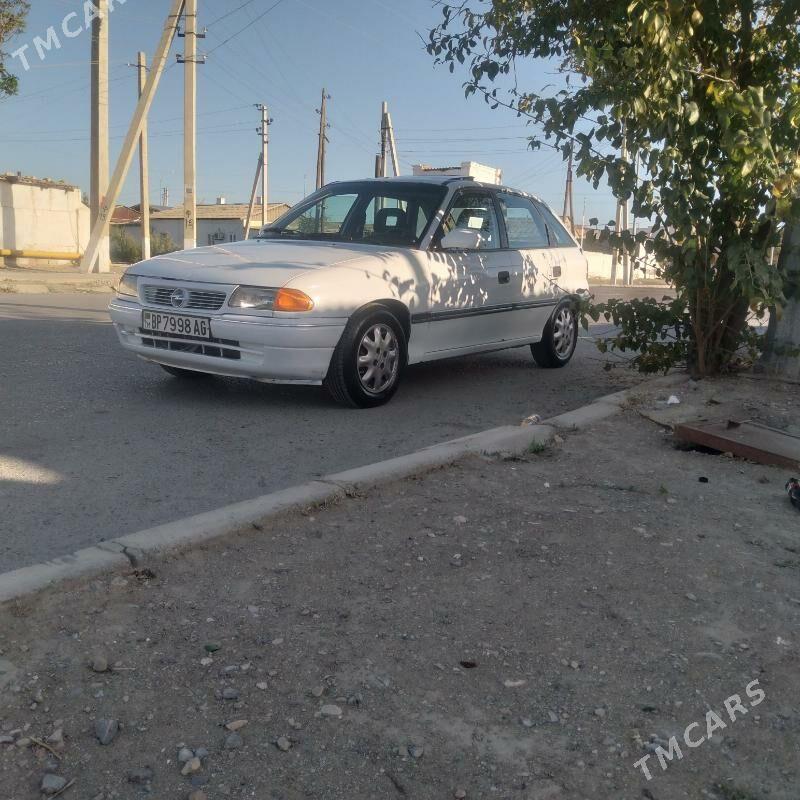 Opel Astra 1994 - 42 000 TMT - Гызыларбат - img 2