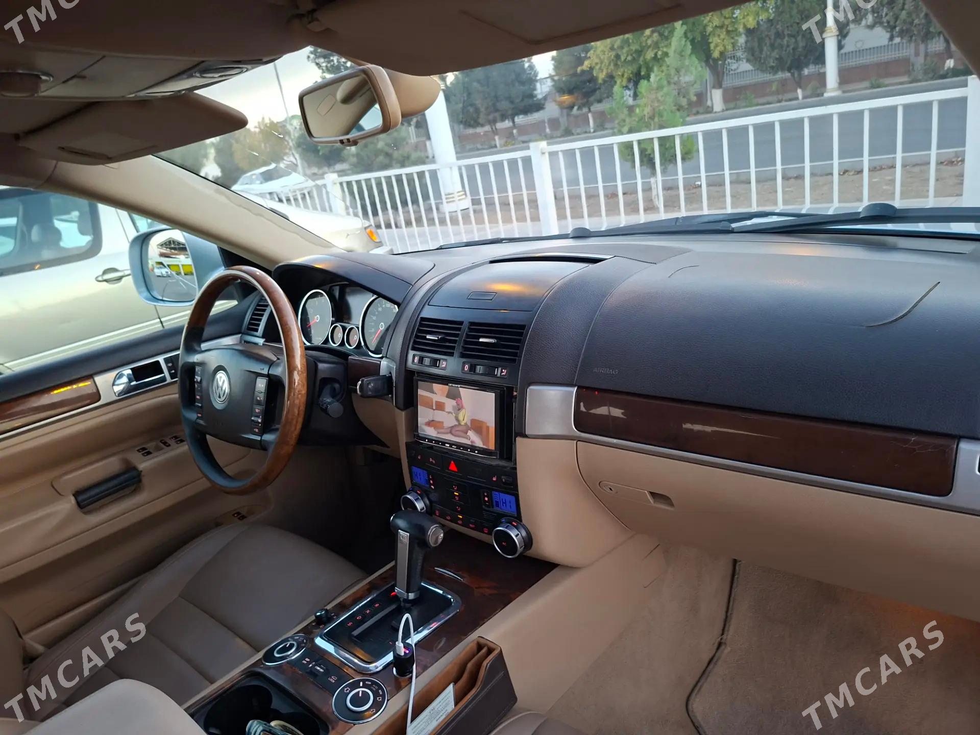 Volkswagen Amarok 2009 - 225 000 TMT - Ашхабад - img 5