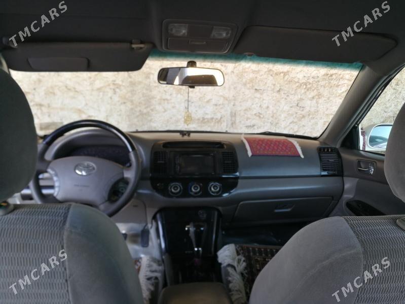 Toyota Camry 2004 - 165 000 TMT - Şatlyk - img 5