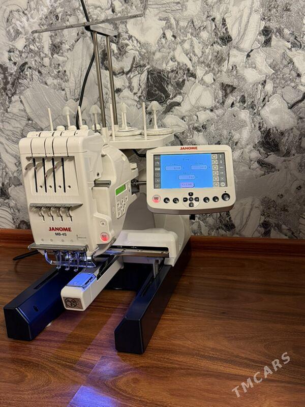 janome mb4s - Garadamak - img 1