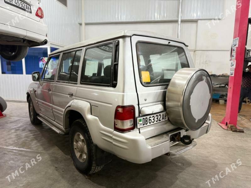 Hyundai Galloper 2003 - 100 000 TMT - Aşgabat - img 3