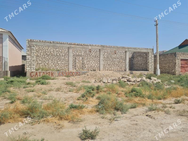 Satlyk jay yer - Jebel - img 1