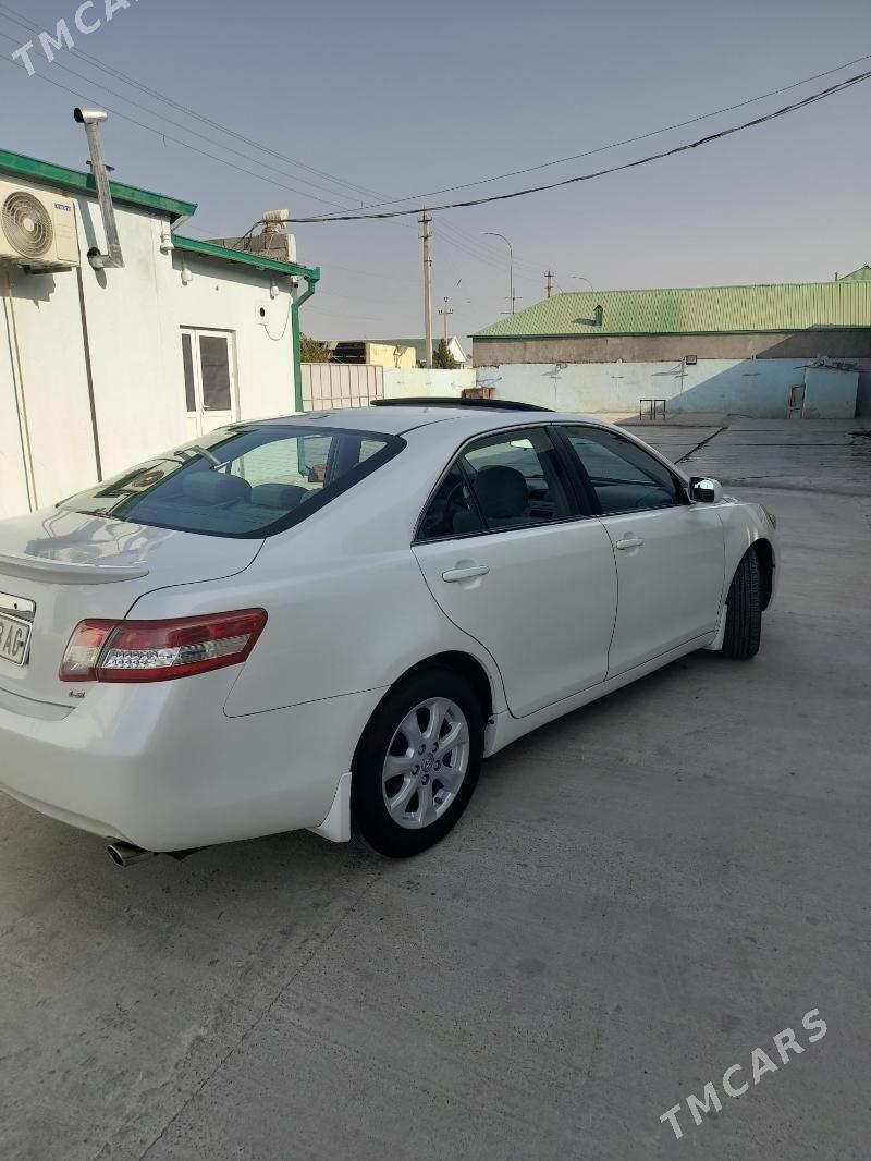 Toyota Camry 2011 - 204 000 TMT - Büzmeýin - img 6