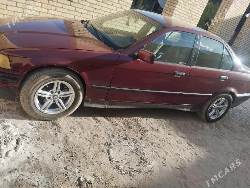 BMW 320 1993 - 25 000 TMT - Туркменабат - img 3