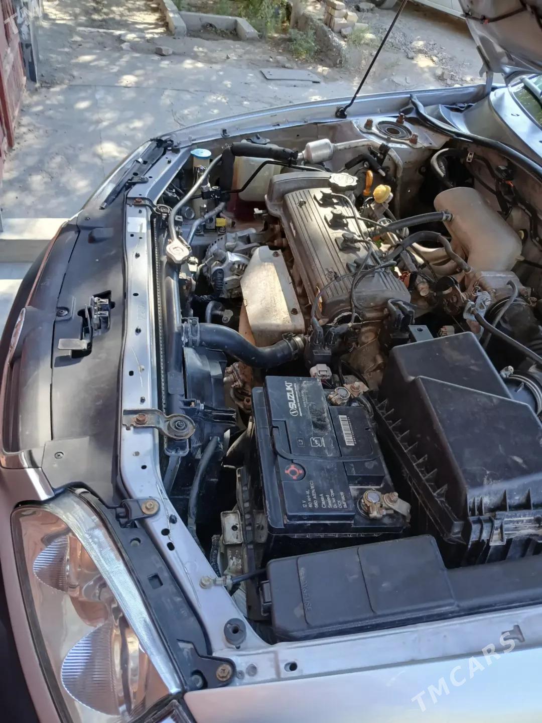 Toyota Avensis 2000 - 110 000 TMT - Дашогуз - img 3