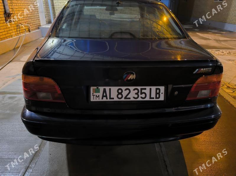 BMW E39 2003 - 150 000 TMT - Saýat - img 7