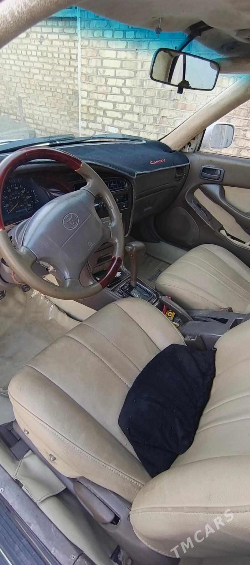 Toyota Camry 1995 - 85 000 TMT - Mary - img 8