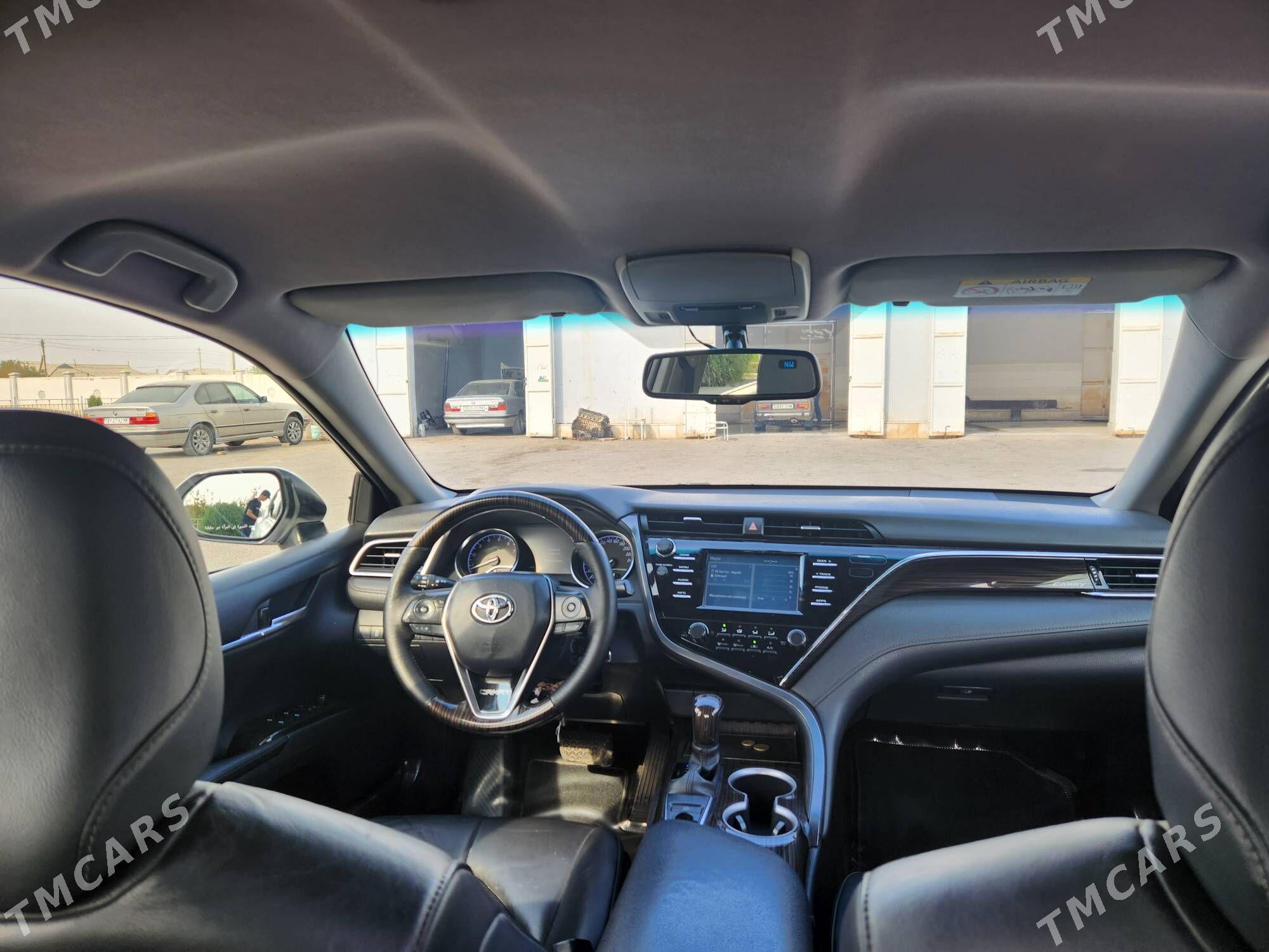 Toyota Camry 2018 - 270 000 TMT - Сакарчага - img 6