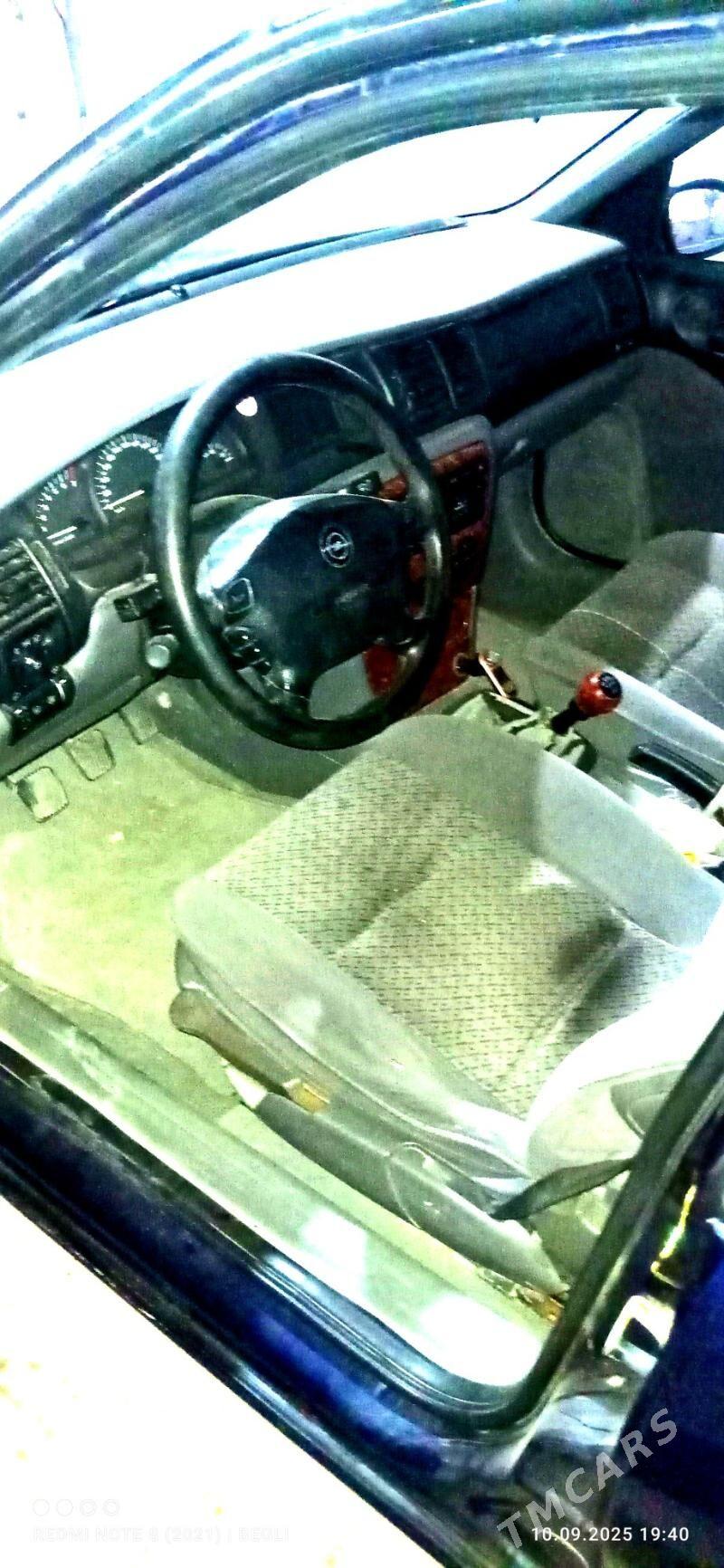 Opel Vectra 1999 - 60 000 TMT - Ýaşlyk - img 4