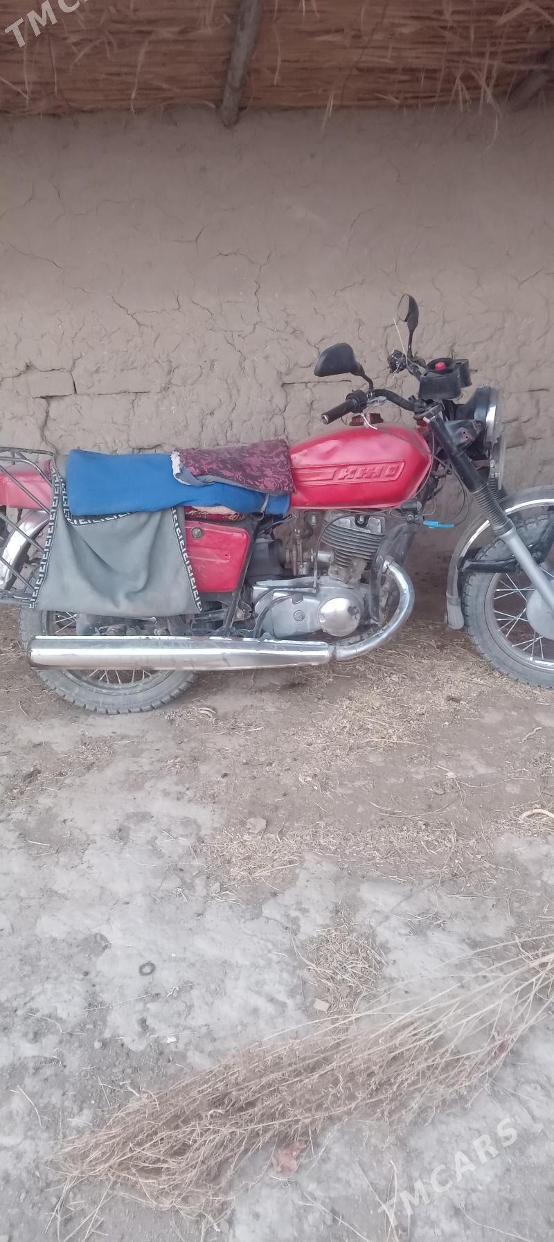 Iž Planeta 4 1980 - 11 000 TMT - Махтумкули - img 1