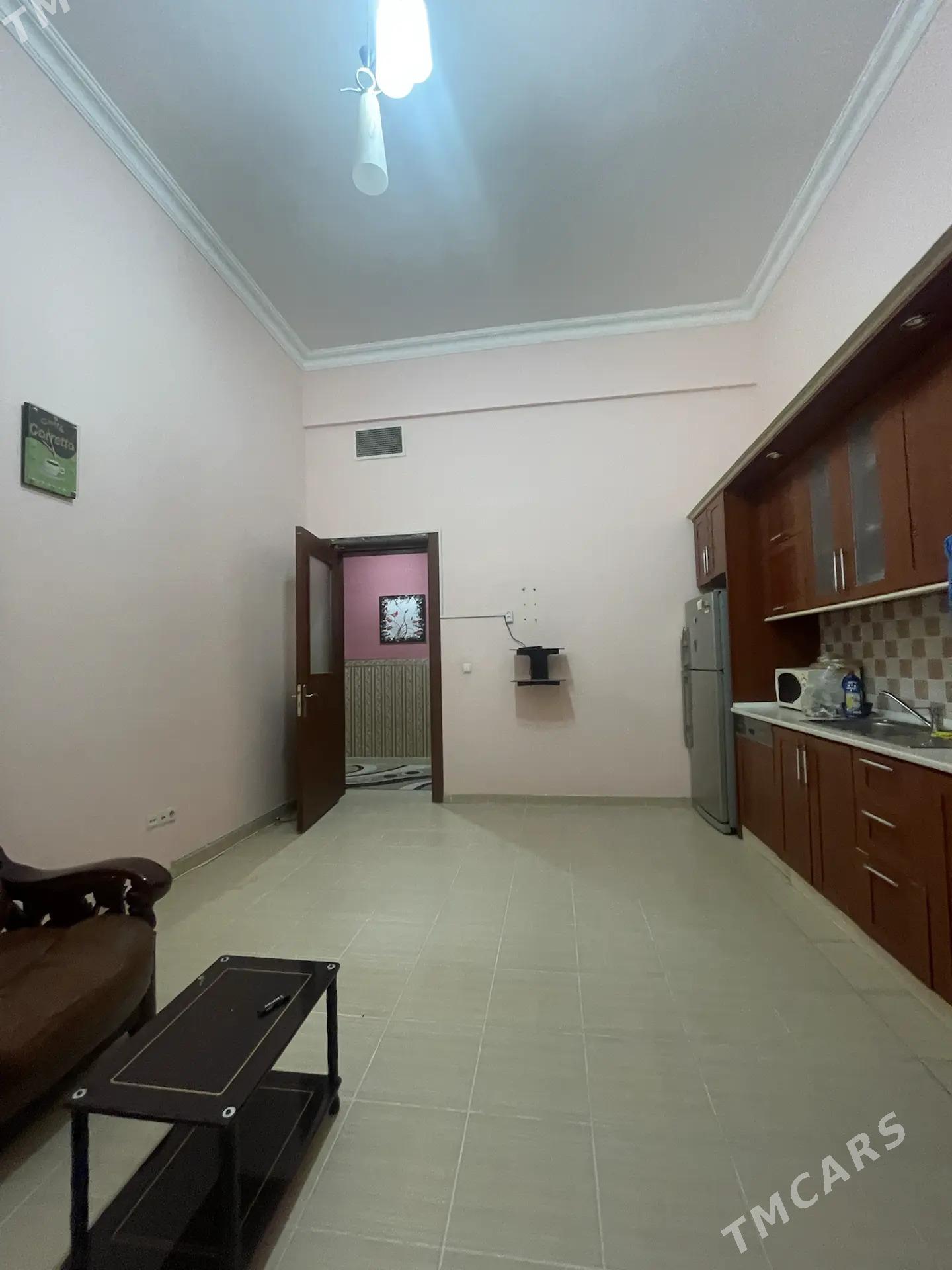 ELITKA MOSKOWSKAYA BERKARA - Moskowskiý köç. (10 ýyl abadançylyk şaýoly) - img 8