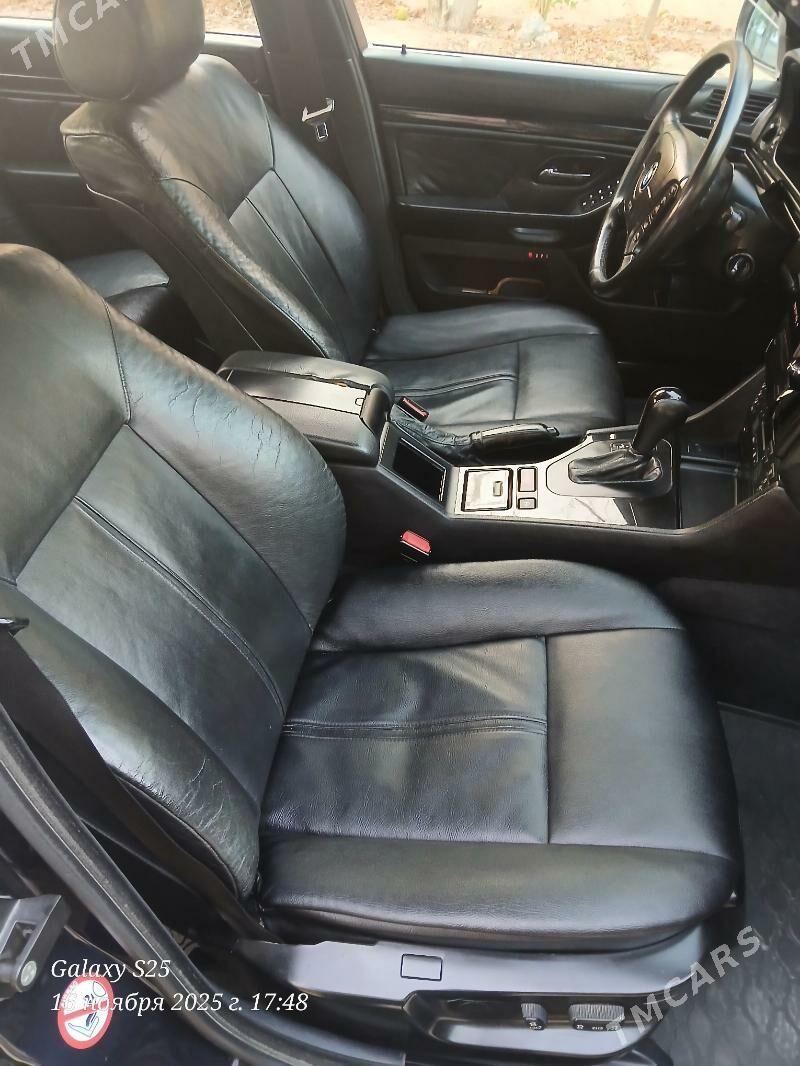 BMW E39 2000 - 130 000 TMT - Balkanabat - img 5