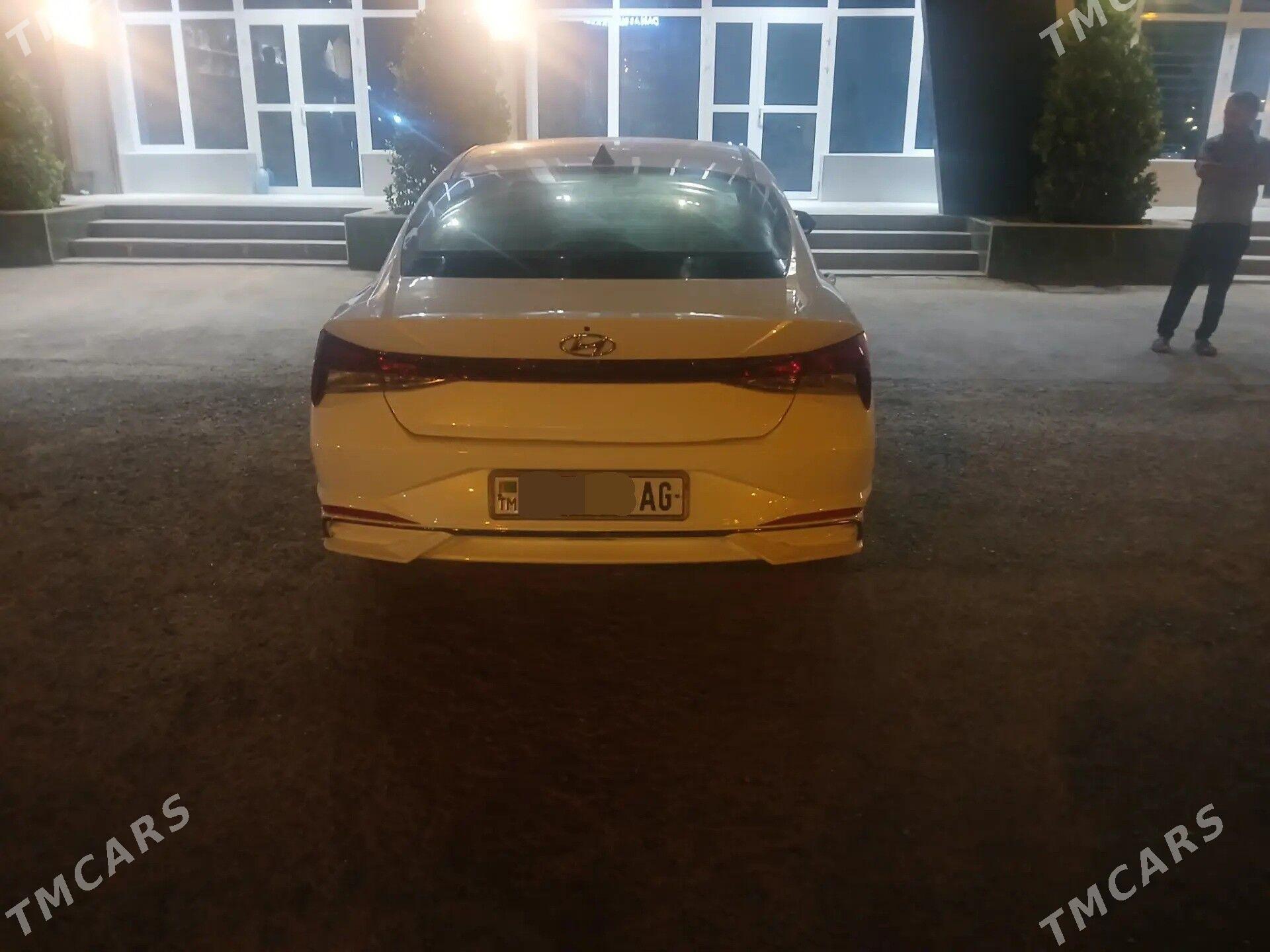 Hyundai Elantra 2021 - 250 000 TMT - Ашхабад - img 4