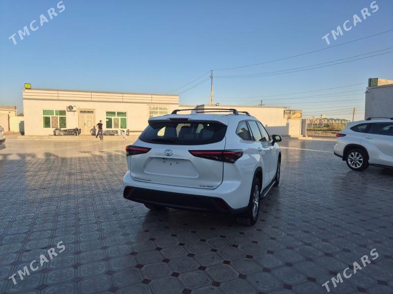 Toyota Highlander 2021 - 505 000 TMT - Мары - img 6