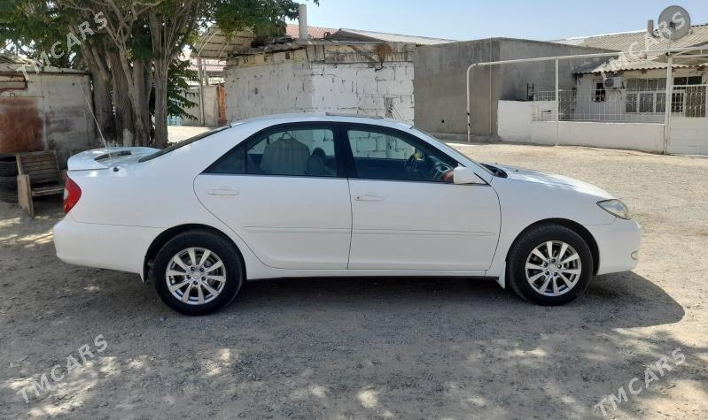Toyota Camry 2002 - 185 000 TMT - Гызыларбат - img 1