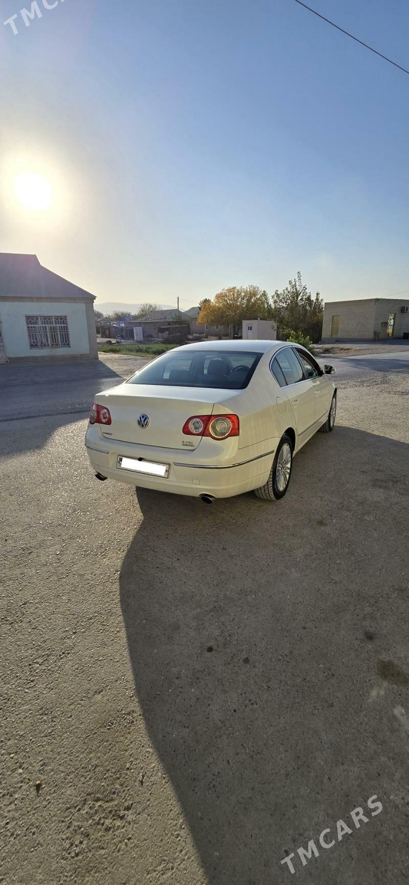 Volkswagen Passat 2006 - 115 000 TMT - Ашхабад - img 1