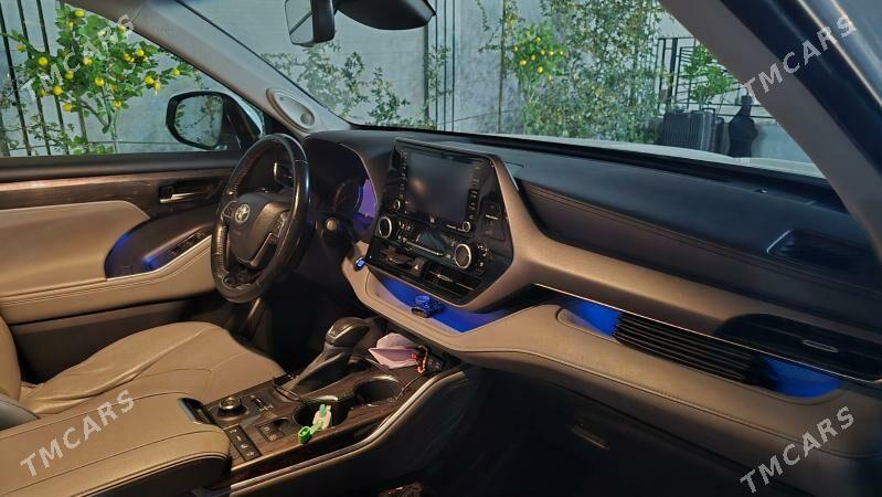 Toyota Highlander 2021 - 700 000 TMT - Aşgabat - img 2