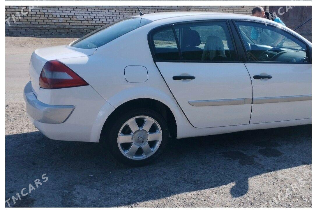 Renault Megane 2 2004 - 60 000 TMT - Мары - img 4
