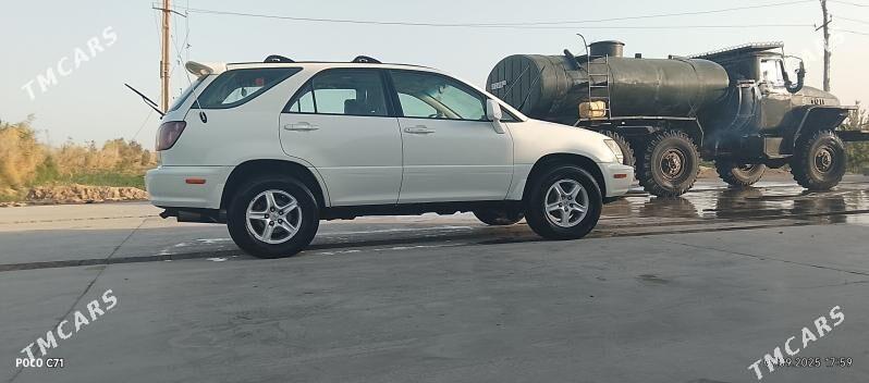 Lexus RX 300 2000 - 190 000 TMT - Сакарчага - img 8