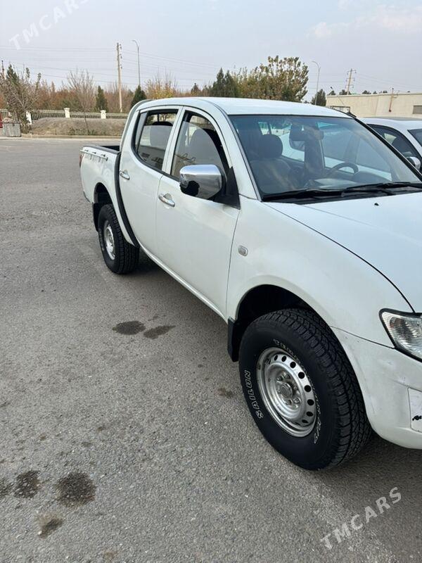 Mitsubishi L200 2011 - 140 000 TMT - Улица Г. Кулиева (Объездная) - img 2