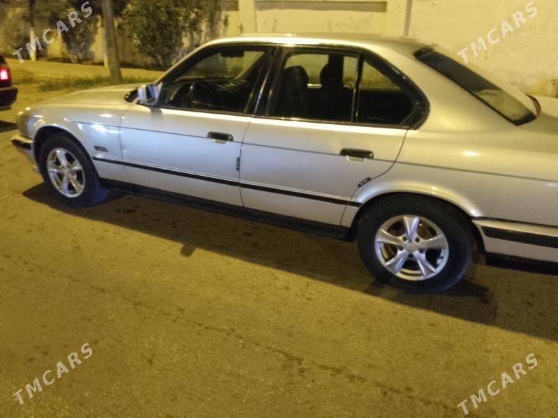 BMW 535 1992 - 29 000 TMT - Балканабат - img 1