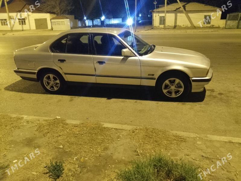 BMW 535 1992 - 29 000 TMT - Балканабат - img 3