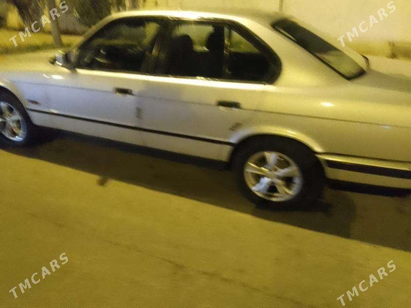 BMW 535 1992 - 29 000 TMT - Балканабат - img 4