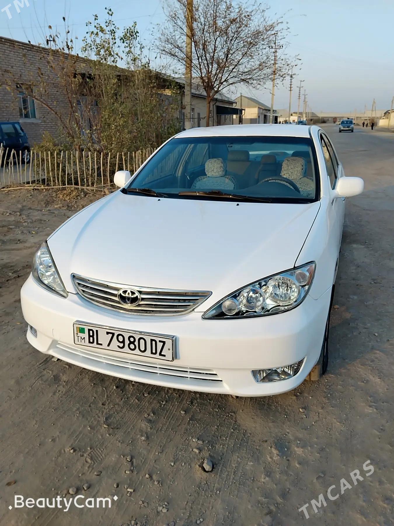 Toyota Camry 2005 - 200 000 TMT - Ruhubelent etraby - img 5